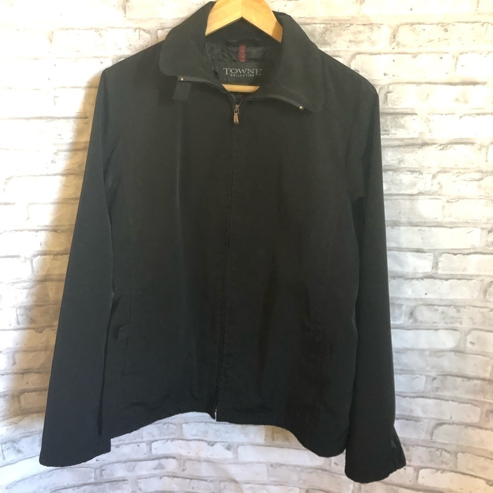 Towne Collection Jacket Large Black Full Zip Quilted Lined Lightweight‎ 076790A